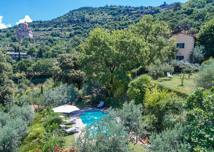 Casa Del Sole 4, Emma